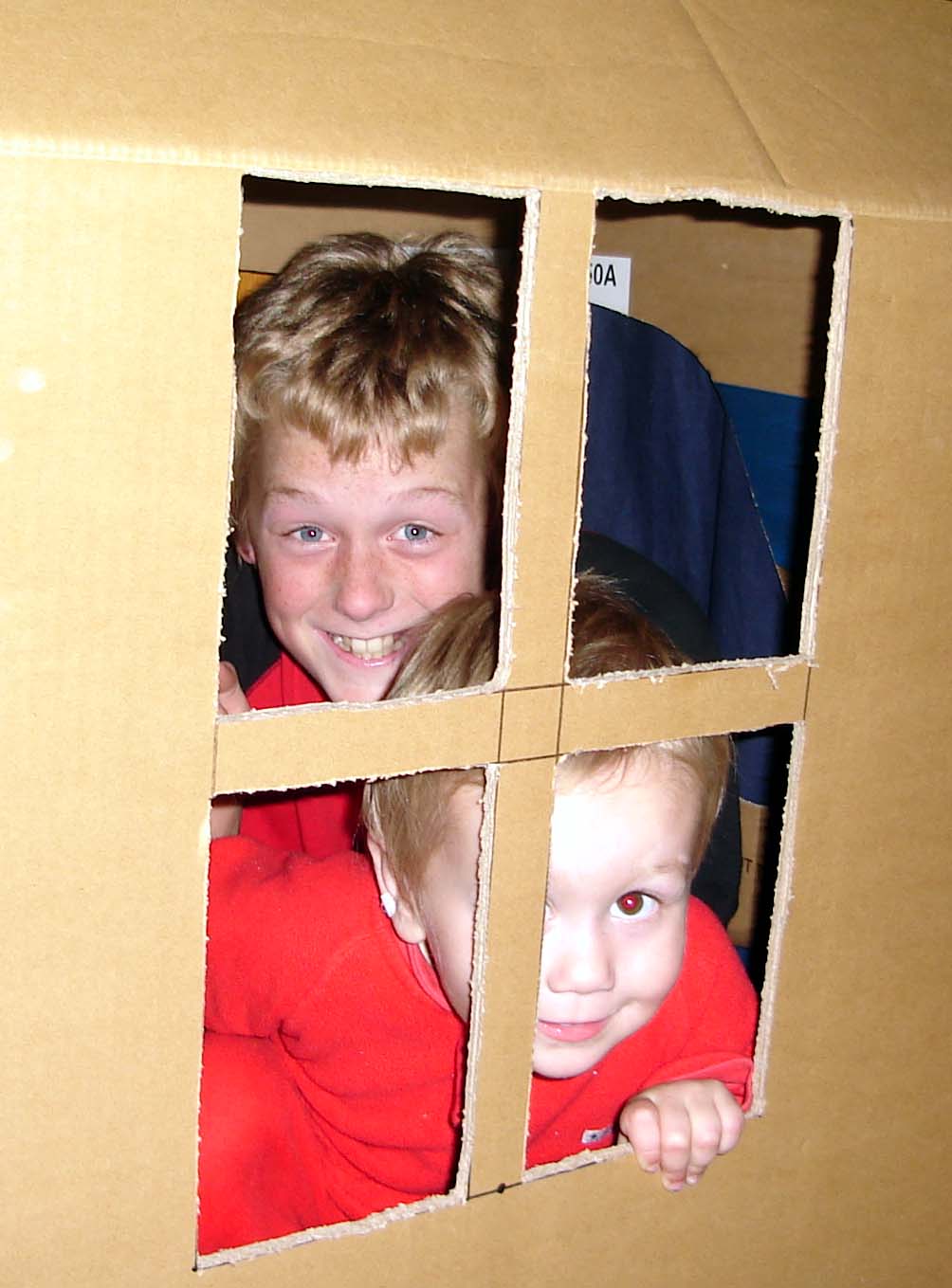 Luke/2006-05-07_Luke_House/Luke House (2).JPG